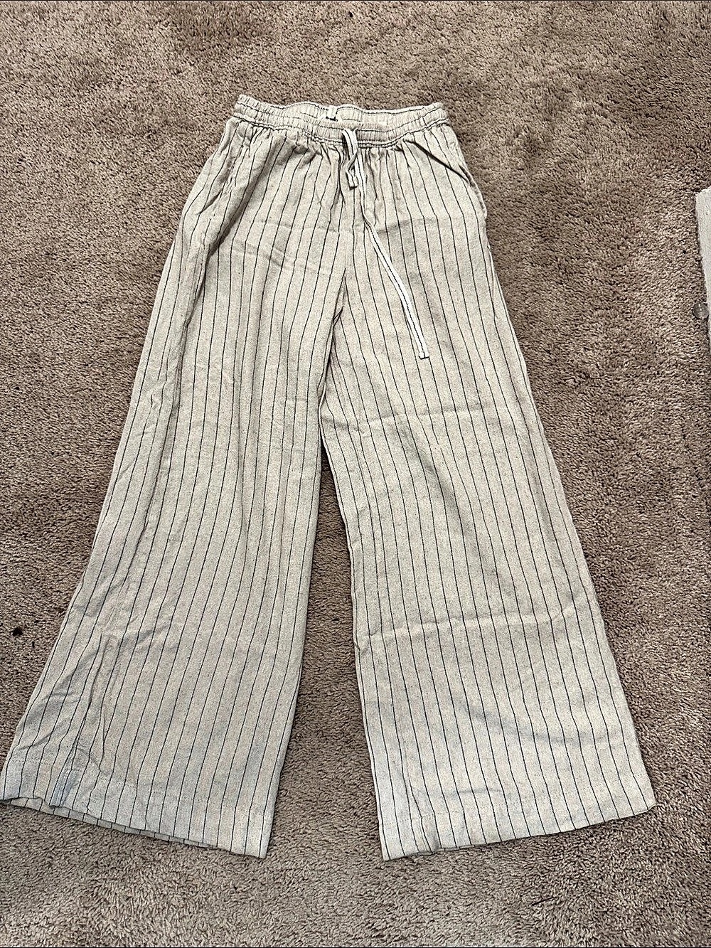 Max Studio Striped Wide Leg Pants in Cream & Blue Size Medium